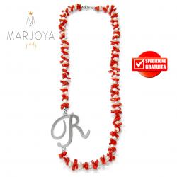 Collana in corallo,perle naturali d'acqua dolce e iniziale "r" in argento 925